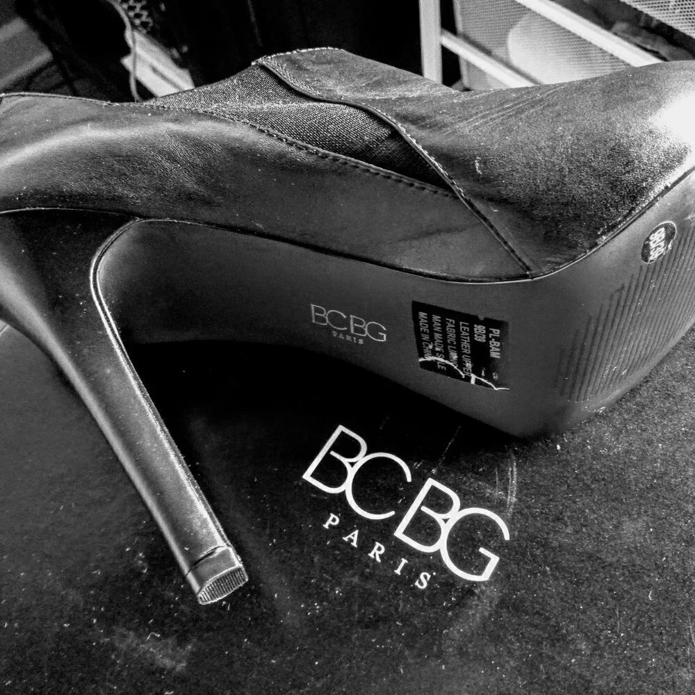 BCBG Paris Black Leather High Heels - 9M